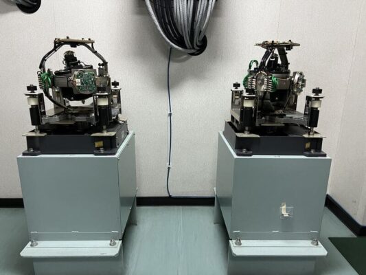 Tokimec gyro compass